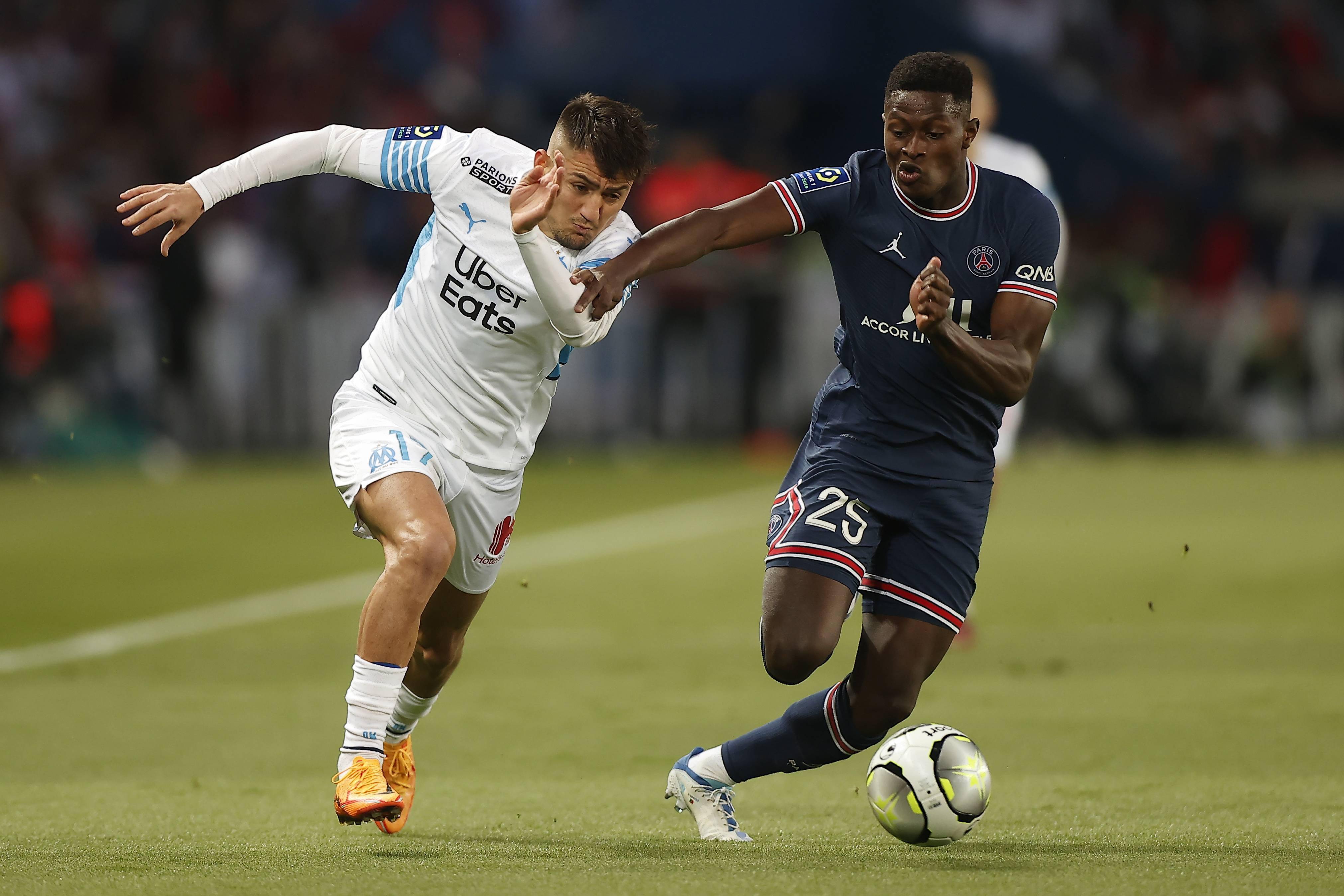 包含巴黎圣日耳曼迎西甲关键赛;窗口期刷新队史纪录;更衣室稳定;年轻球员得到机会的词条 包含巴黎圣日耳曼迎西甲关键赛;窗口期刷新队史纪录;更衣室稳定;年轻球员得到机会的词条