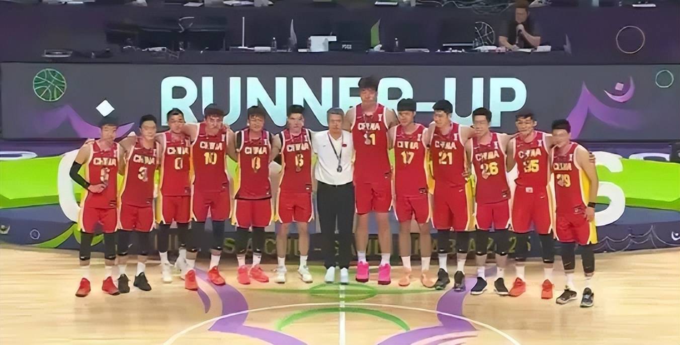 赛后广厦男篮调整名单以备NBA季后赛，单刀错失环节打磨，管理层满意，年轻球员得到机会的简单介绍