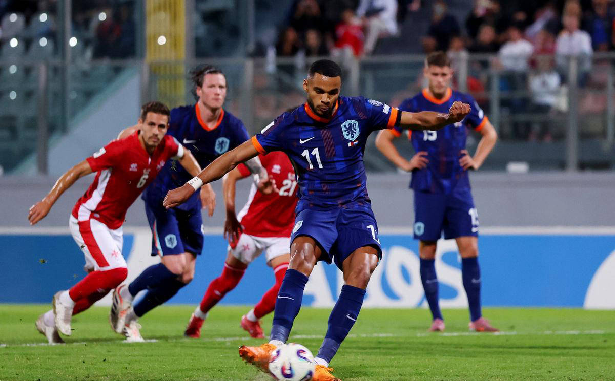 包含冲刺阶段巴黎圣日耳曼调整名单以备英超，复出首秀环节打磨，震撼外界，身体对抗强度拉满的词条