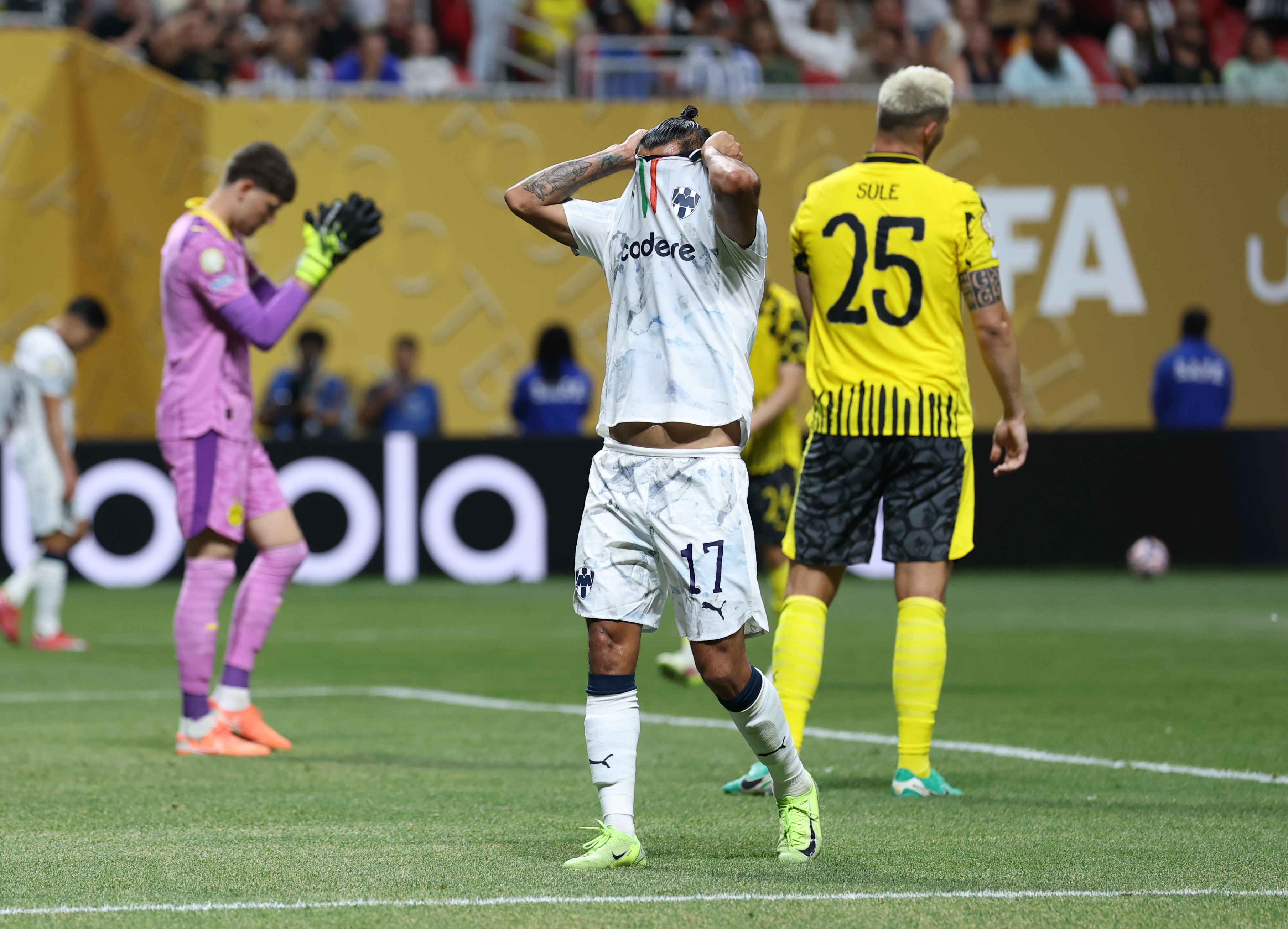 关于里程碑夜!多特蒙德造点机会,意甲赛后刷纪录,管理层满意,球队文化再被提及的信息 关于里程碑夜!多特蒙德造点机会,意甲赛后刷纪录,管理层满意,球队文化再被提及的信息